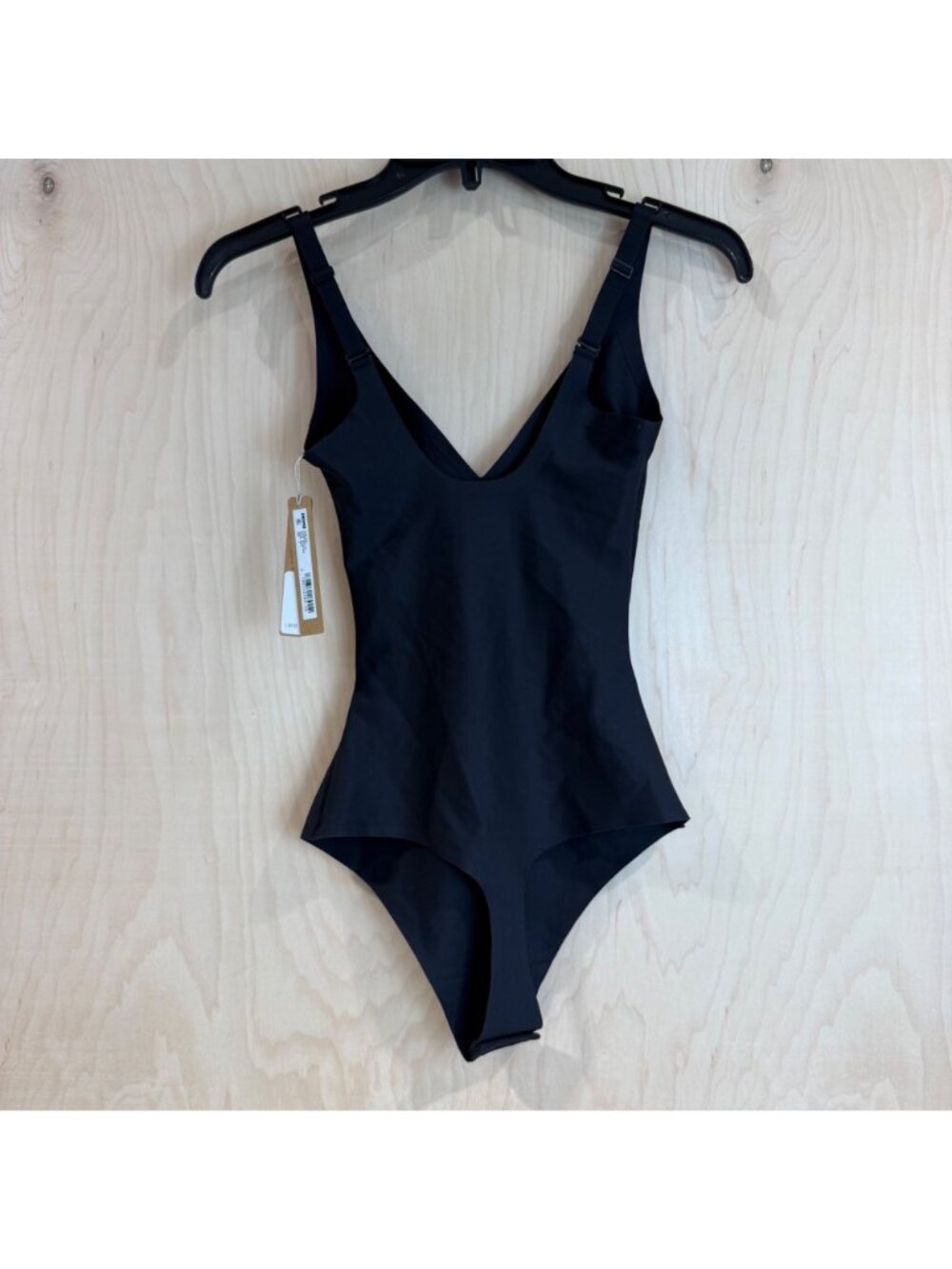 NWT SKIMS BODY PLUNGE BODYSUIT ONYX SZ XL - Picture 3 of 4